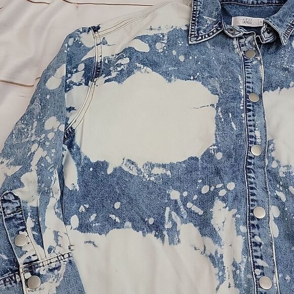 𝅺womens Oversized Denim Jacket Dress Beautiful Bleaching and Super Cute Wear - Picture 3 of 11